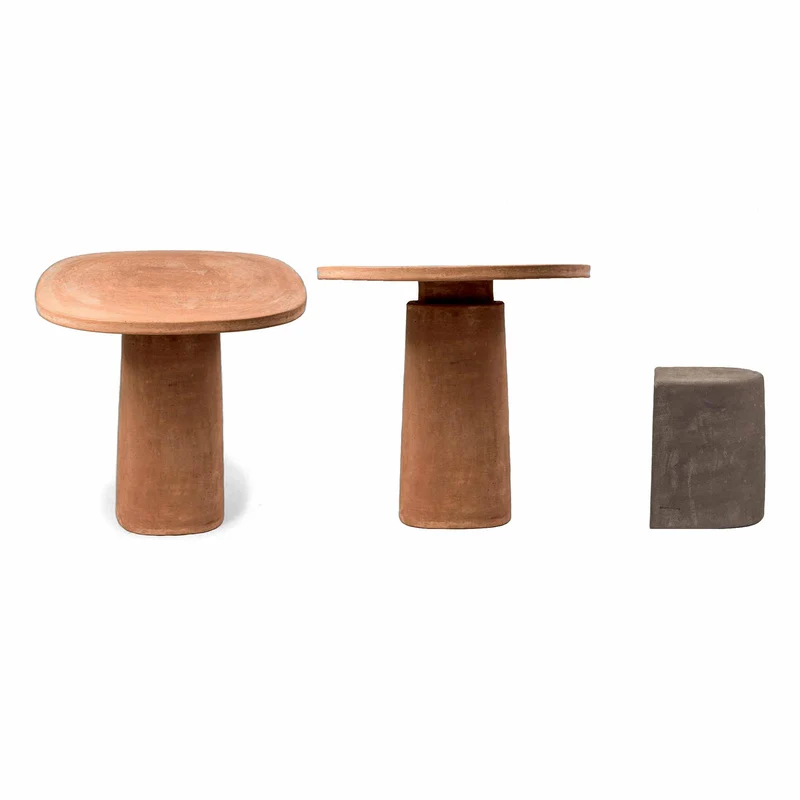 Terracotta Table GIOI - Natural- by Mario Scairato