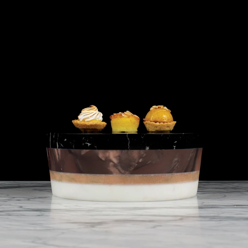 Marble Centrepiece CUM VIVERE by Bettisatti