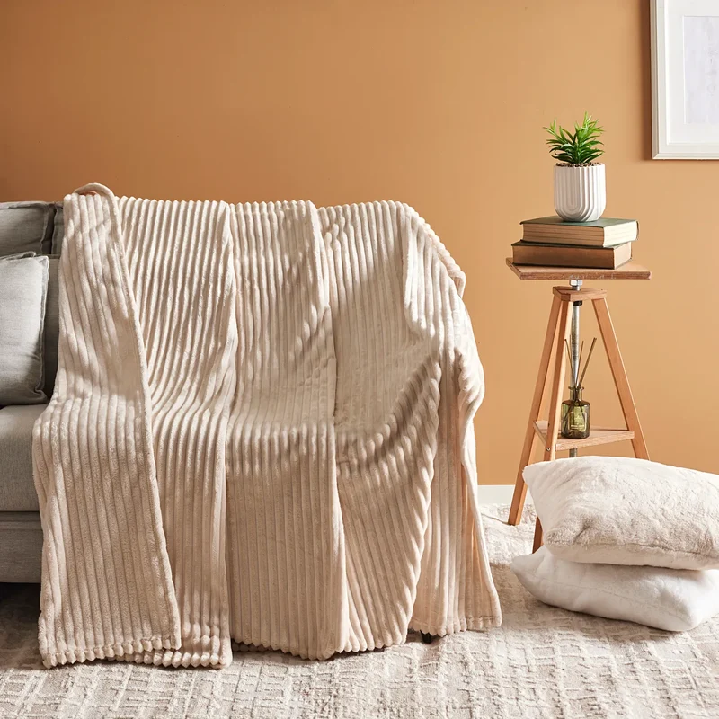 Karaca Ruby Stripe Wellsoft Doppel Decke, Ecru