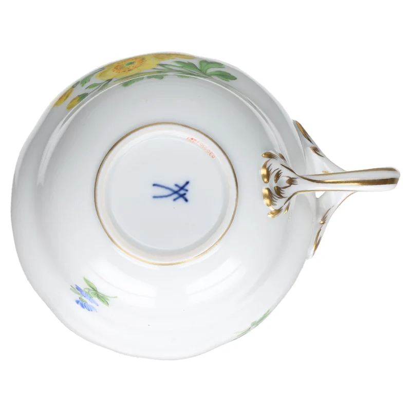 Kaffeetasse mit Untere gelber Hahnenfuß