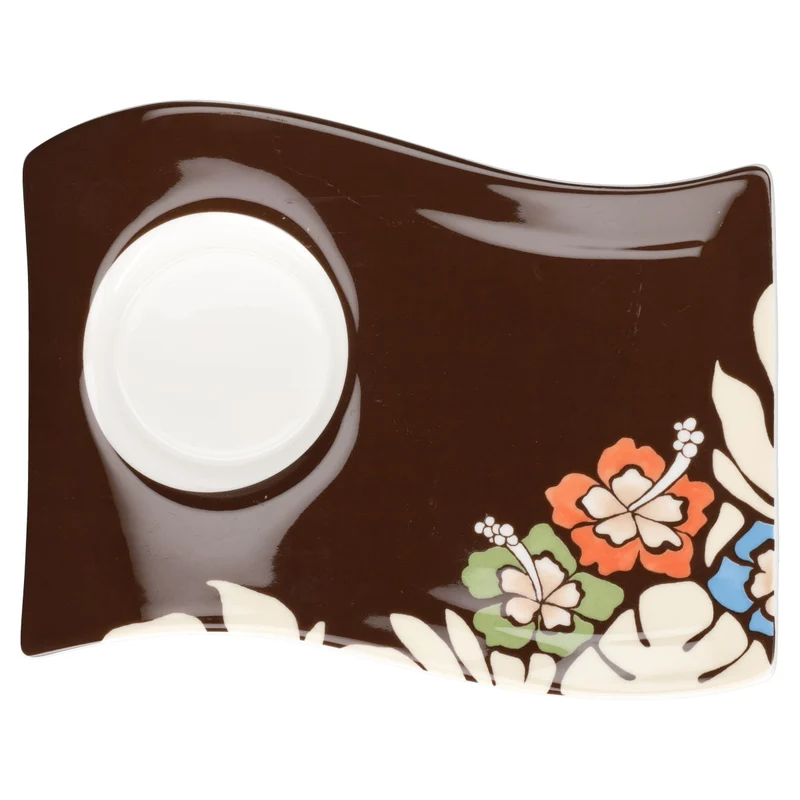 Kaffeetasse mit Untere groß