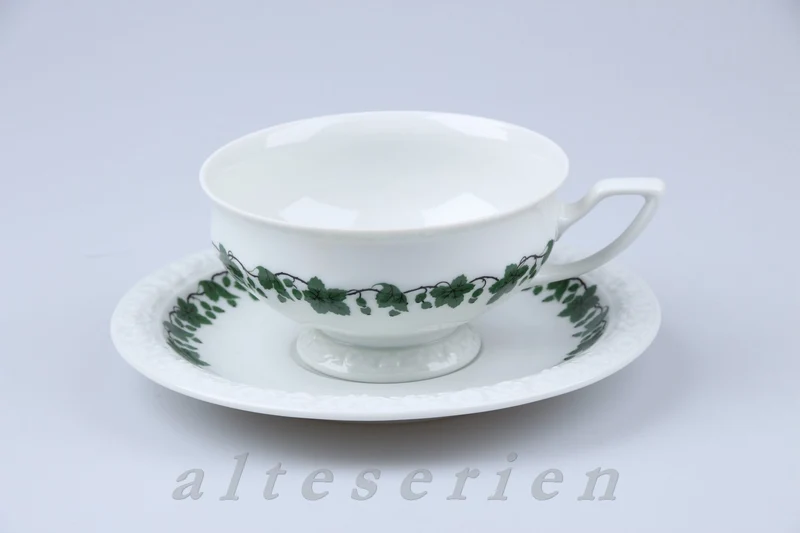 Teetasse mit Untere