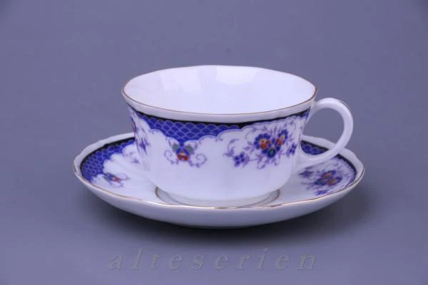 Teetasse mit Untere