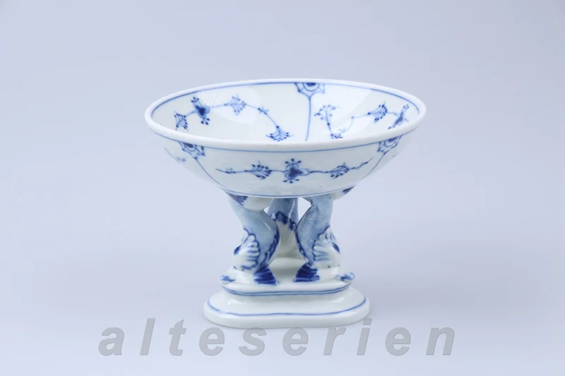 Gebäckschale auf Fuß Modell 451