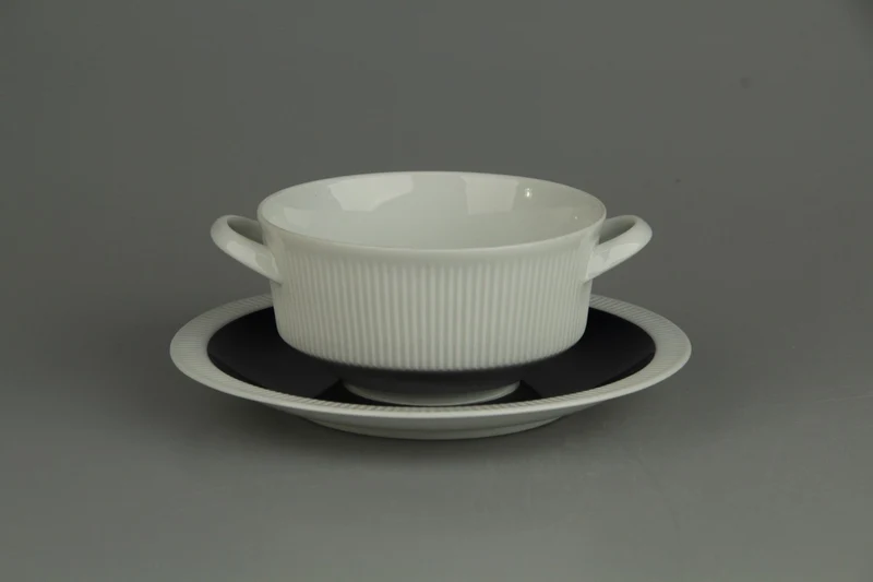 Suppentasse mit Untere