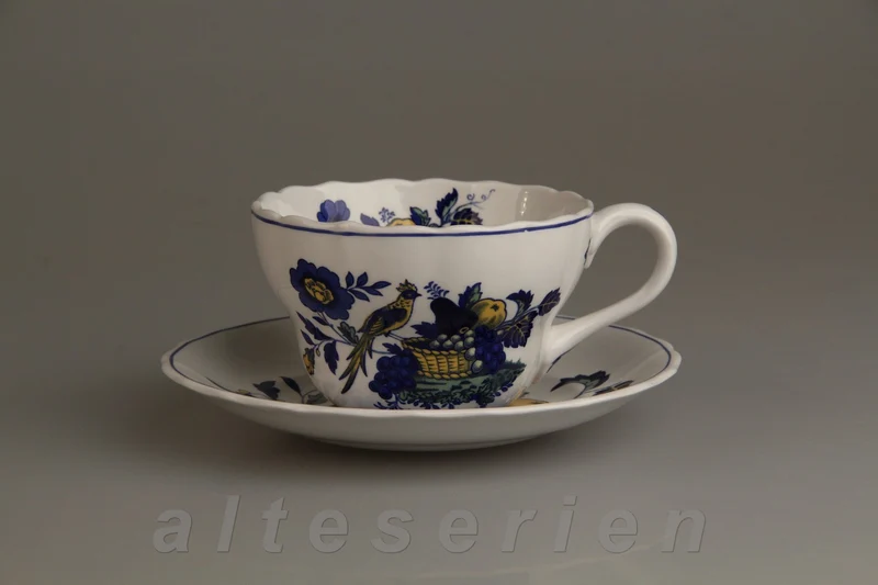 Frühstückstasse mit Untere