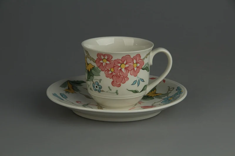 Kaffeetasse mit Untere